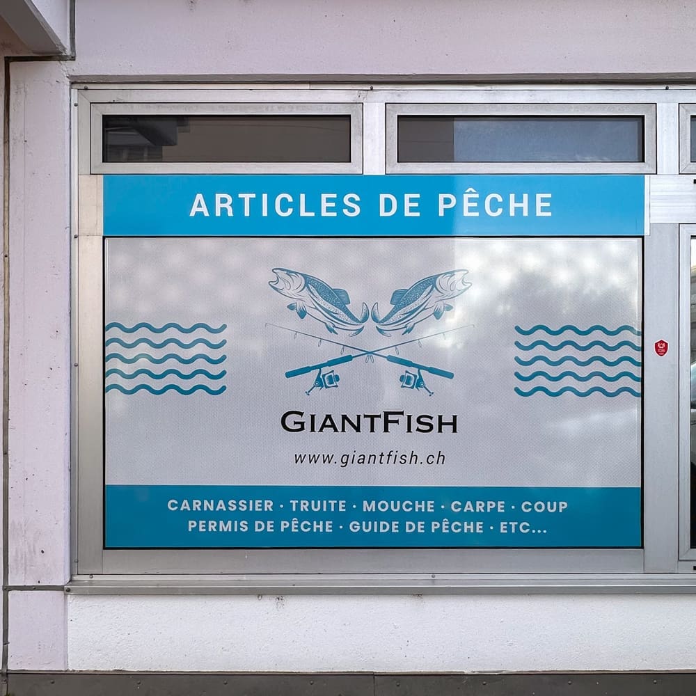 GiantFish,magasin de pêche,autocollants,vitrine,Lausanne,pêche,autocollant microperforé
